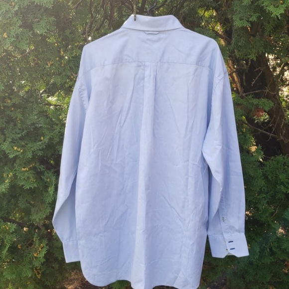 Tommy Hilfiger Casual Button Up - Picture 6 of 6